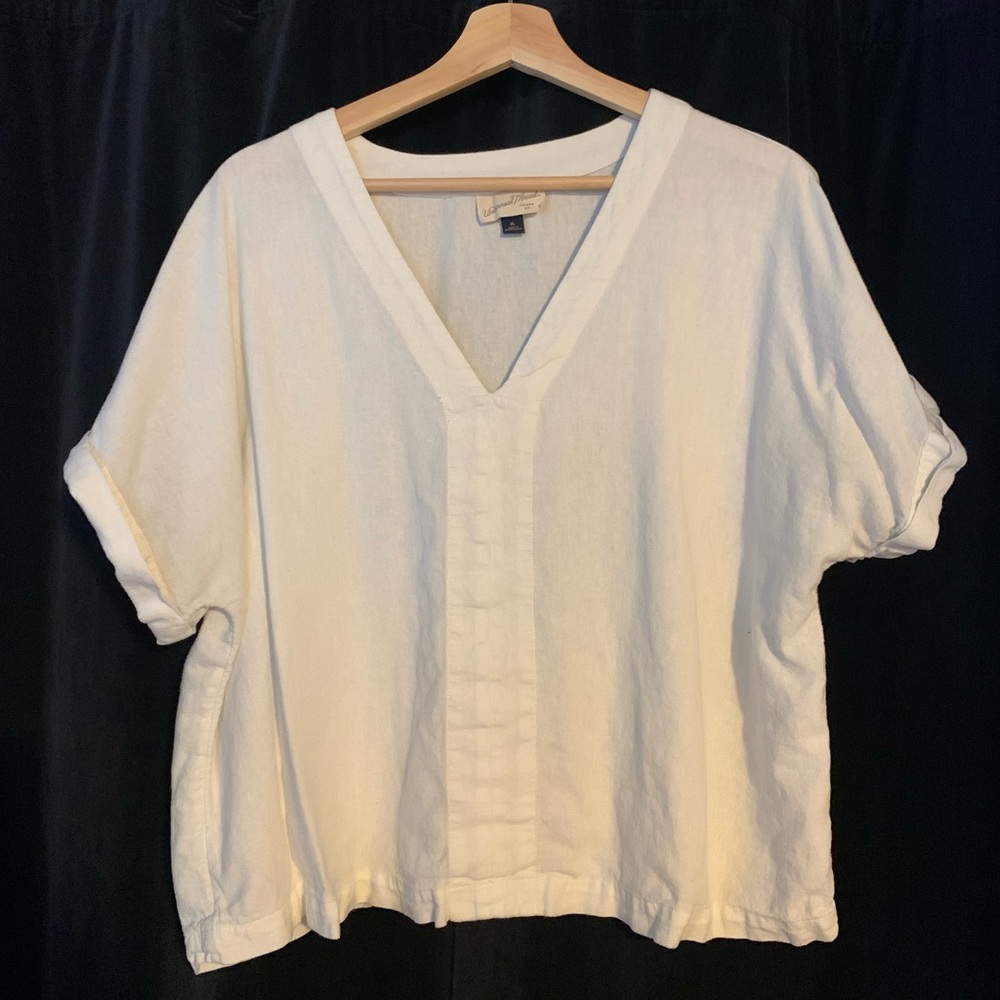 Universal Thread Linen Blend Top
